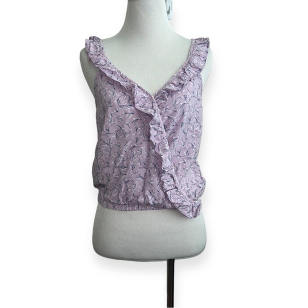 5/$30 🎈 Miami small purple floral faux wrap top